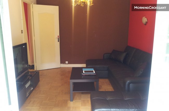 Comfortable 1 BR apt Quais de Saône