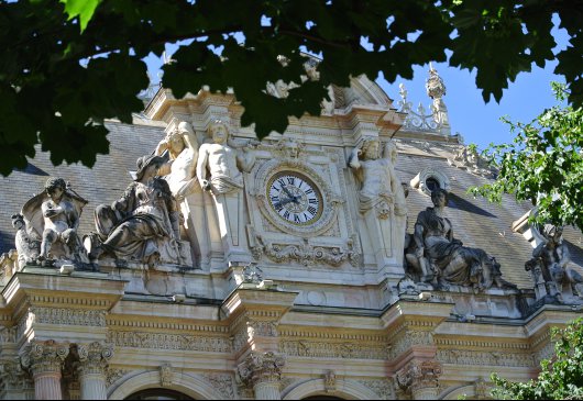 ideal location centre of Lyon 