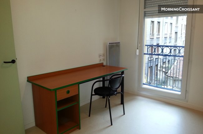 Nice studio near Tramway