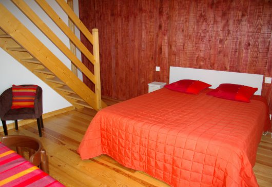 C. host Lyon/St Etienne 2 km A47-5