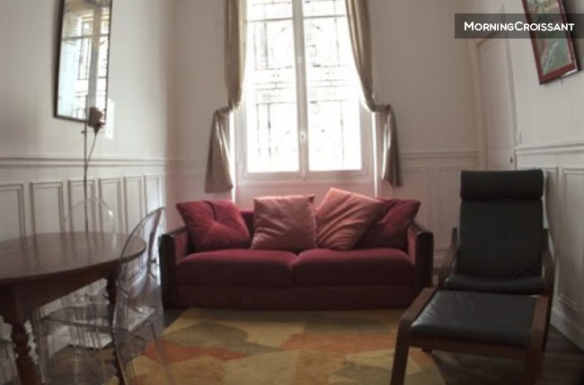 Apartment Saint Lazare