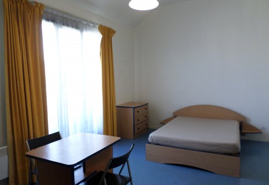 Nice furnished studio near Paris