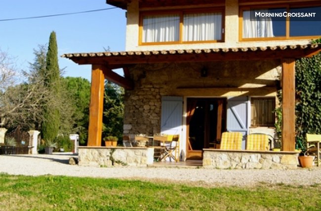 Studio apartment with terrace 