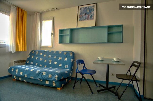 Studio ideally located in Toulon