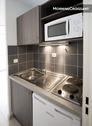 Studio close to Espace Mayol