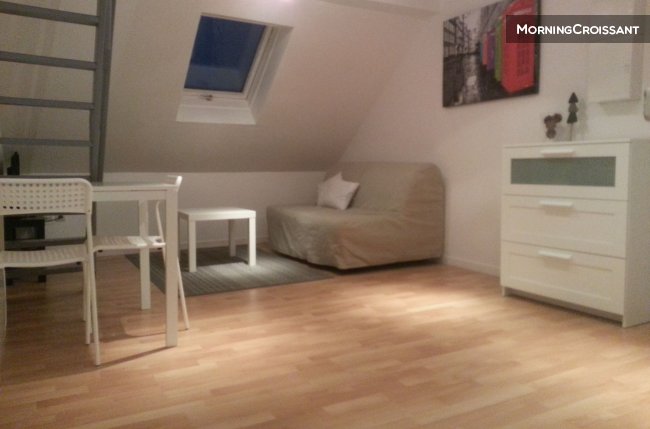 Furnished flat with mezzanine