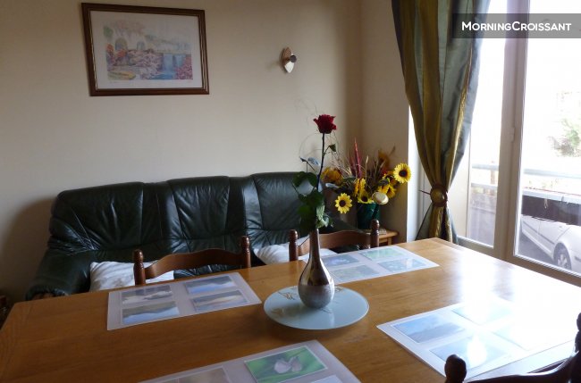 Quiet and bright apartment