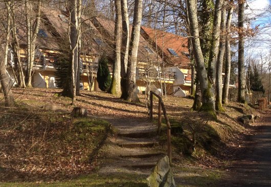 1BR, swimming pool, tennis, quiet