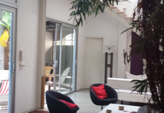 Loft in city center with pool