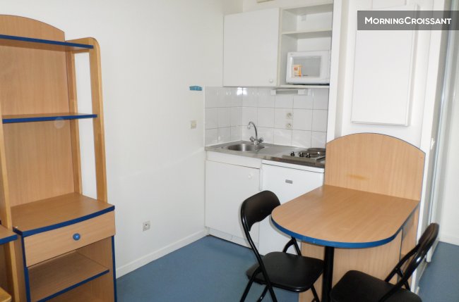 Nice studio near Paris