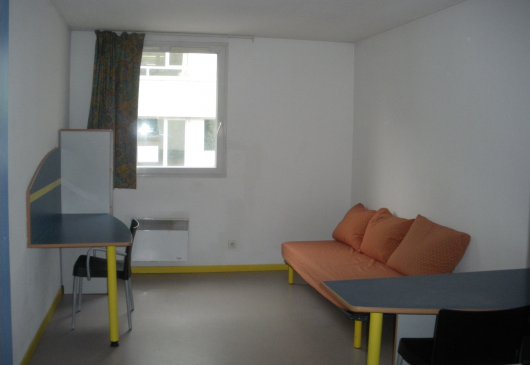 Full-service studio dowtown Lille