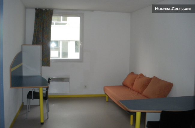 Full-service studio dowtown Lille