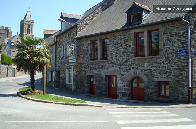 Studio in a stage-village