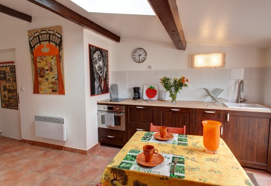 Superb studio Marseille (ref 1930)