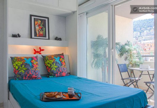 Studio with garage in city centre