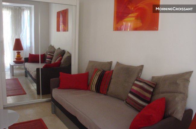 Ideal Congress and holiday Studio 