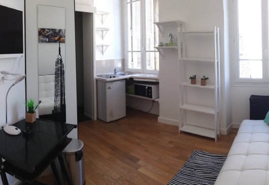 Studio of charm in centre of Nice