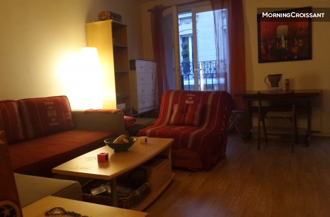 Studio at 100 m from Champs Elysees