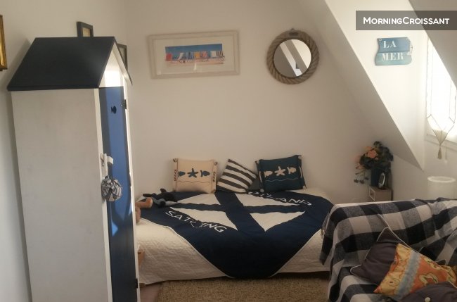 Studio close to the sea and shops