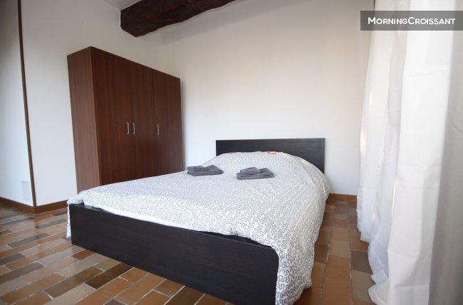 Stade Vélodrome-Chanot T6 11 guests