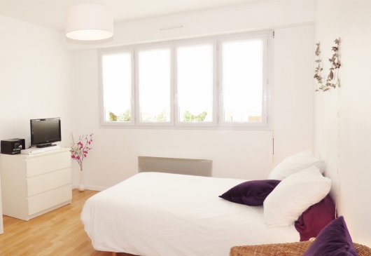 Studio of charm in the Center