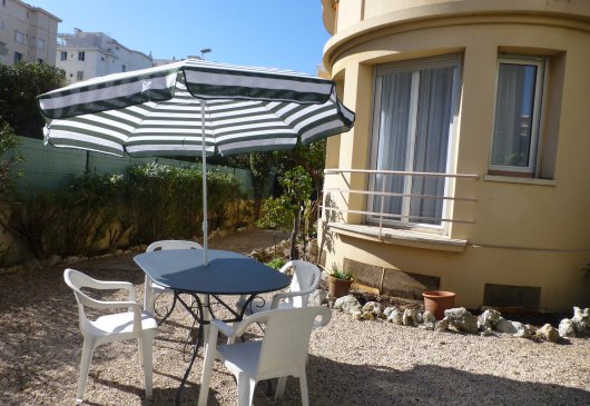 3 bright rooms at 150 m Beach