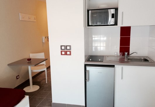 Modern studio in Bordeaux Chartrons