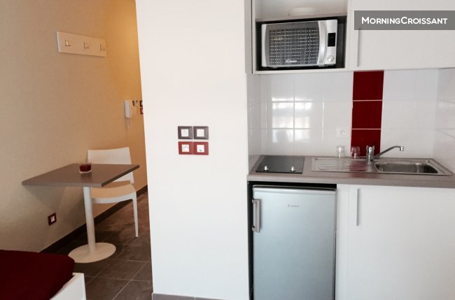 Modern studio in Bordeaux Chartrons