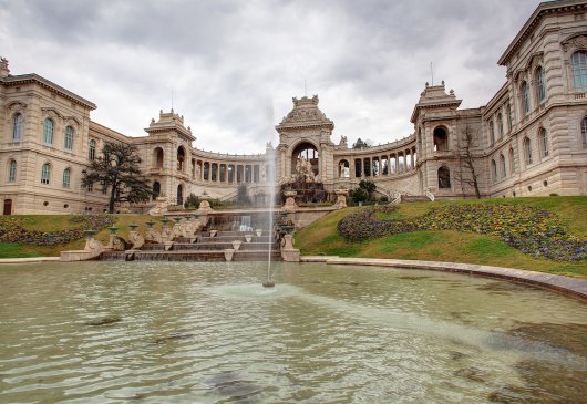 Apartment T3 Palace lonchamps 