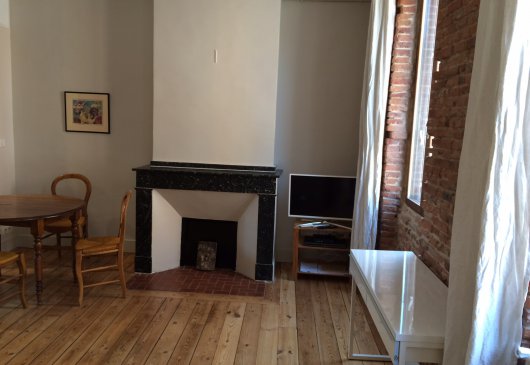 Large round charm/Wifi