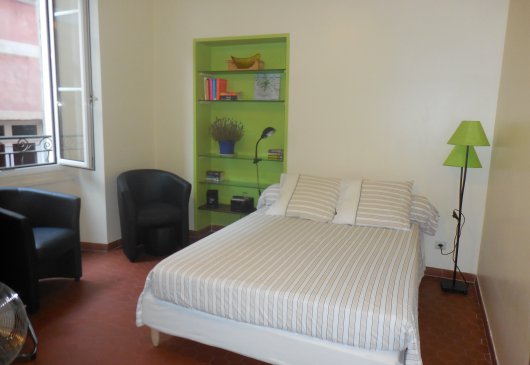 Studio in the heart of old Nice