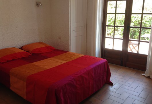 Bed and breakfast in heart of Var