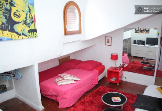 rent small studio by the sea