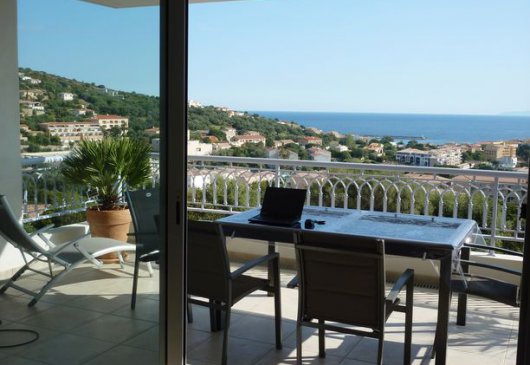 Sea and stunning mountain views