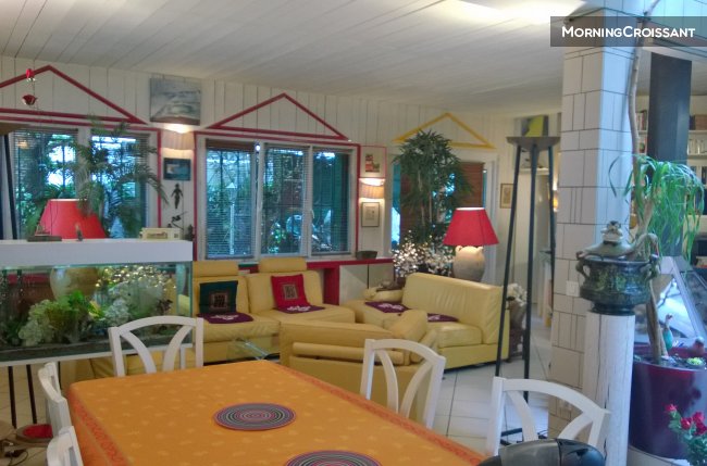 Superb quiet and original Pavilion