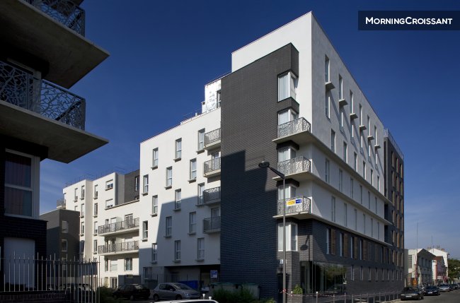 Modern flat near of Paris