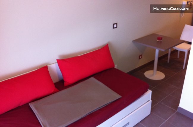 Studio in Bordeaux - new residence