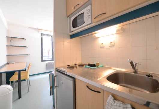 Studio economic Lyon 3rd