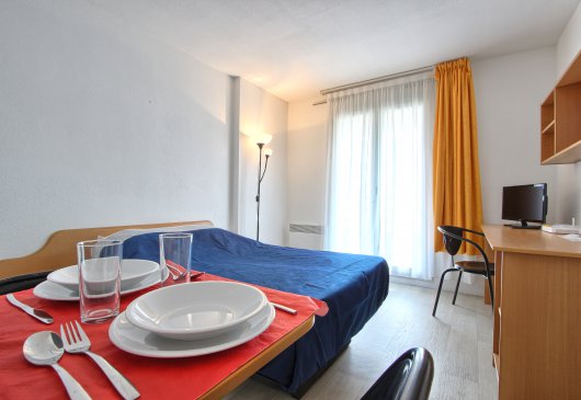 Charming studio in Paris