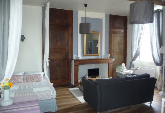 Charming quiet studio in the city