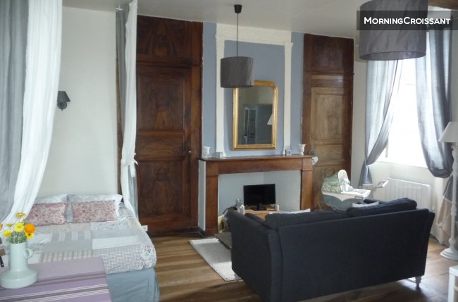 Charming quiet studio in the city