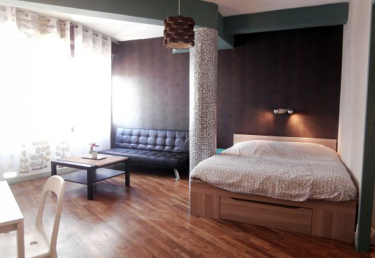 Large studio in the city centre