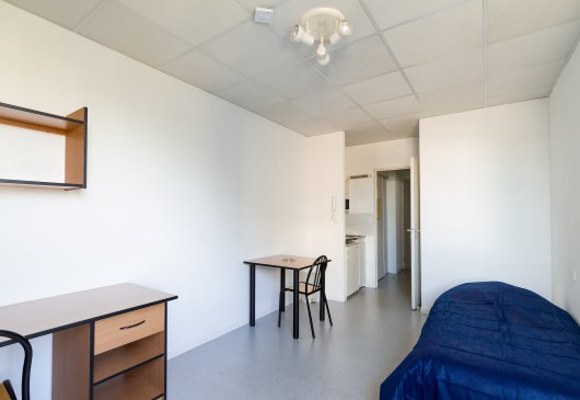 Nice an practical Stuidio - Tours