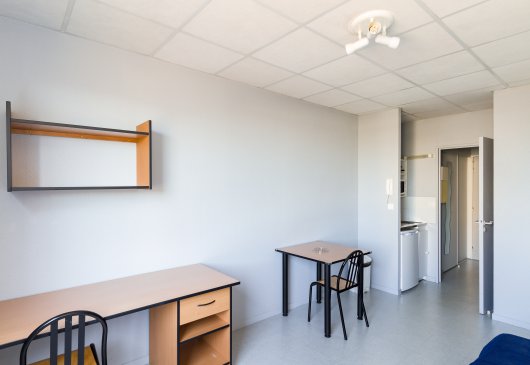 Ideally located studio in Tours