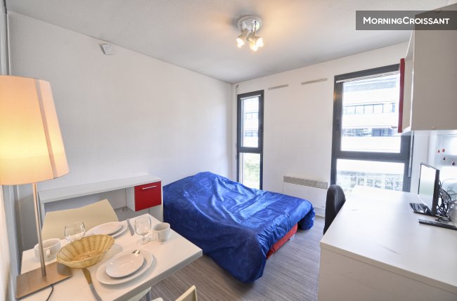 Studio Lyon 9th Dstct sports hall